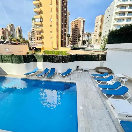 Lovely Holidays Apartment *